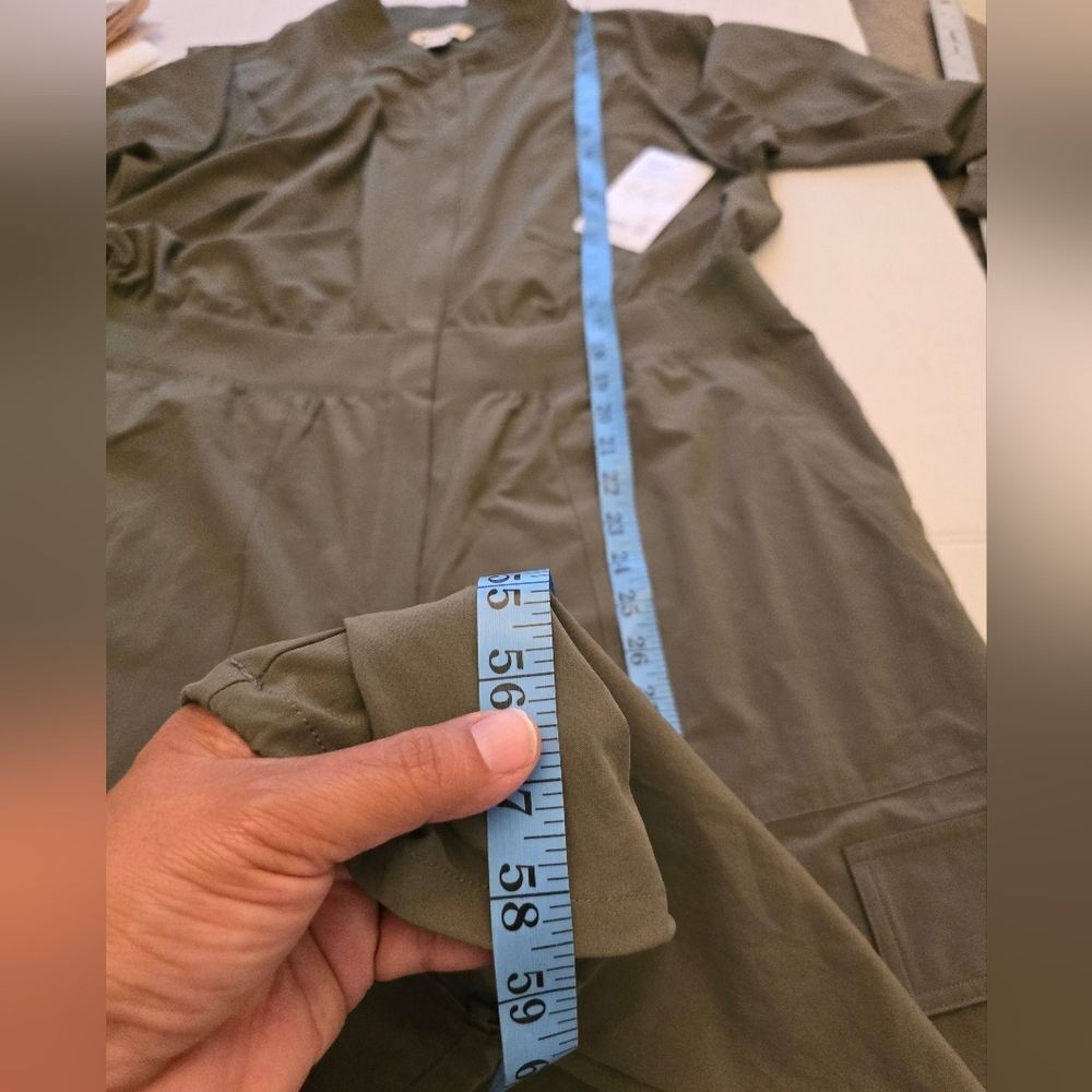 NWT Athleta Brooklin Long Sleeve Jumpsuit Im Army Green Size 16 - Picture 5 of 15